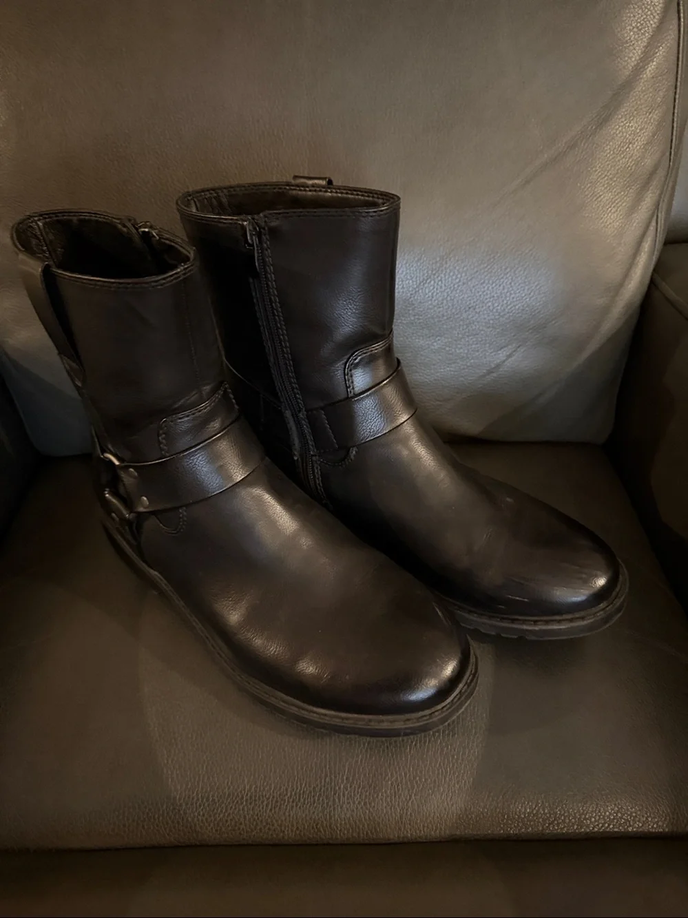 Frye and Co Men's Black Leather Mid-Calf Boots